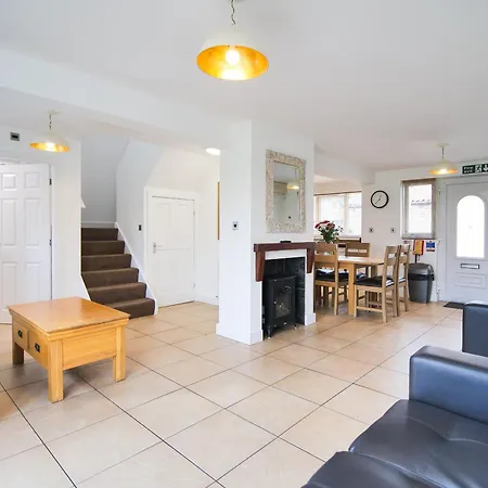 Semesterbostad 8 - Ukc3185