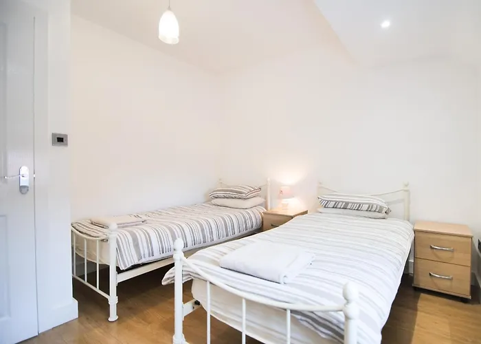 8 - Ukc3185 Semesterbostad *